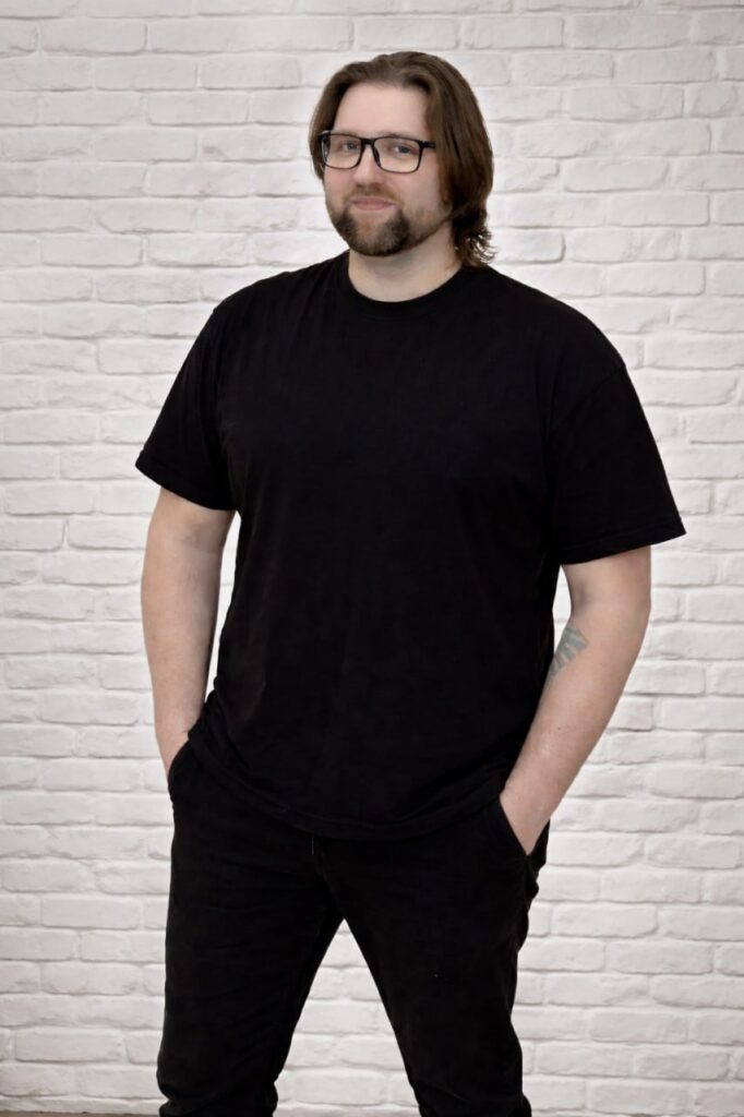 Данил Иванов